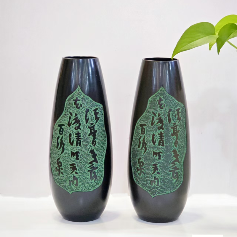 龙山黑陶清照对花瓶